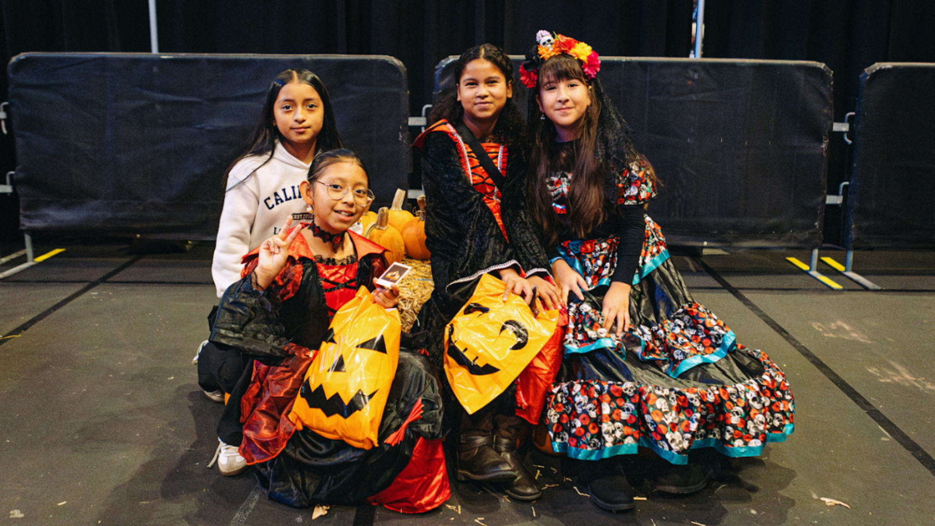 Photos- Halloween Trick-or-Treat Community Event (1).png